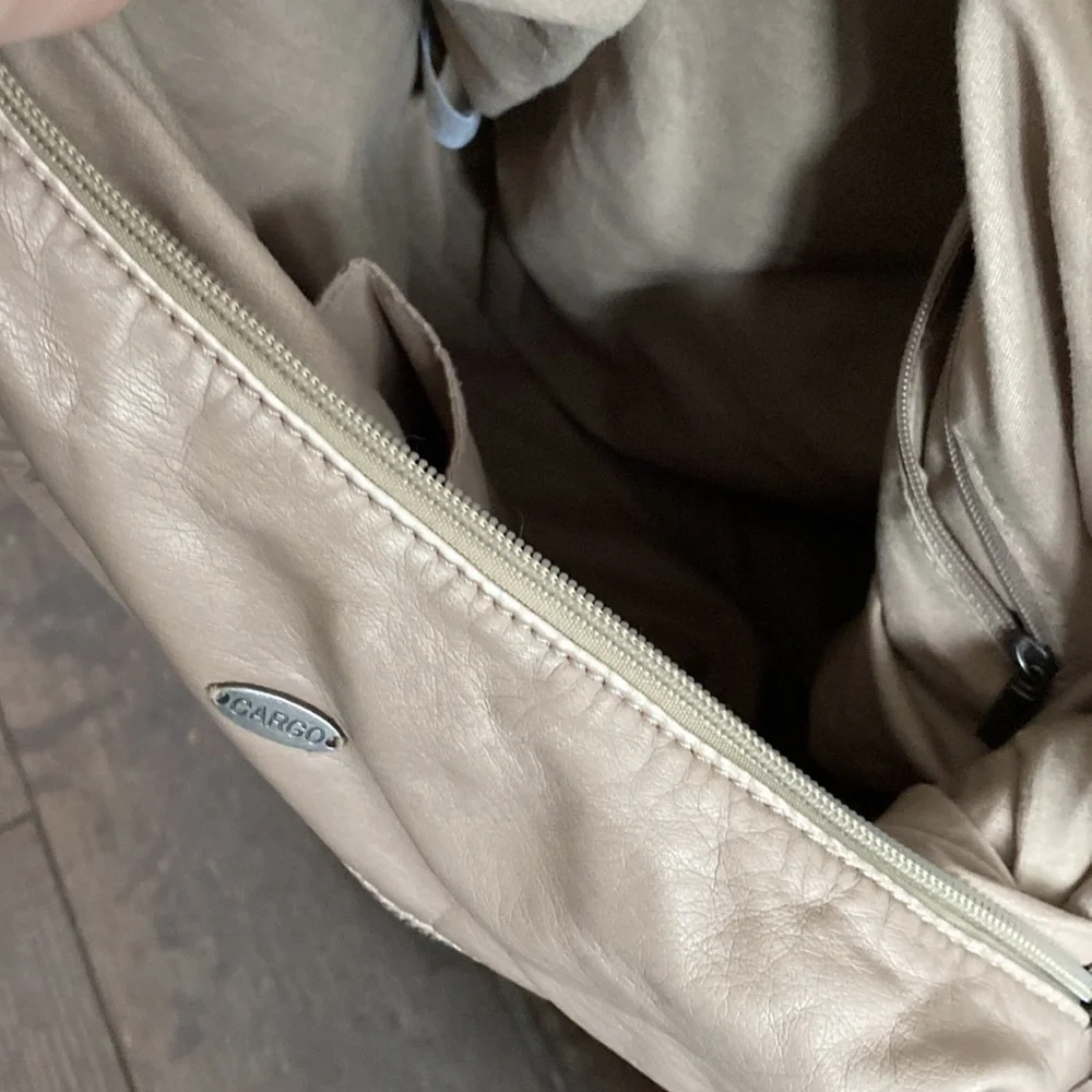 Side Bag - Picture 6 of 11